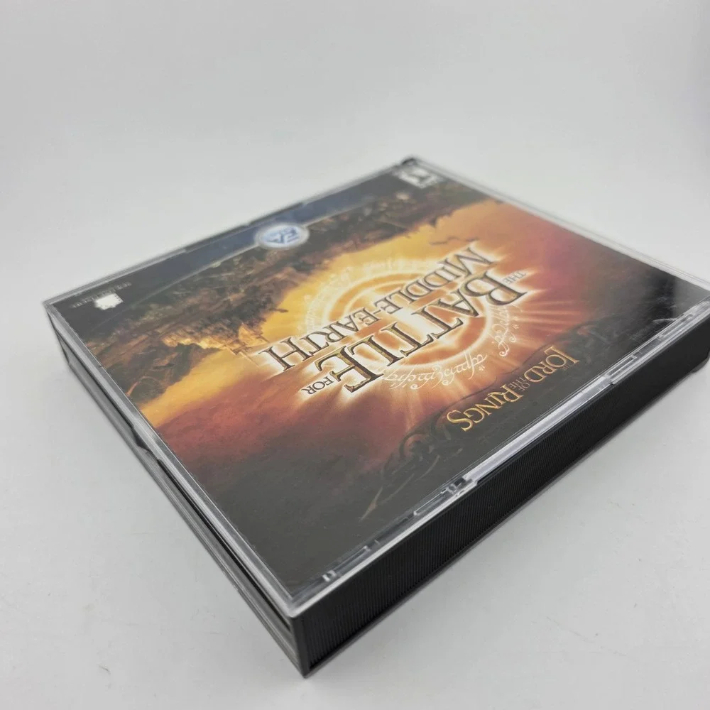 EA The Lord of the Rings The Battle for Middle-Earth PC-CD 4-Disc Set FAIR